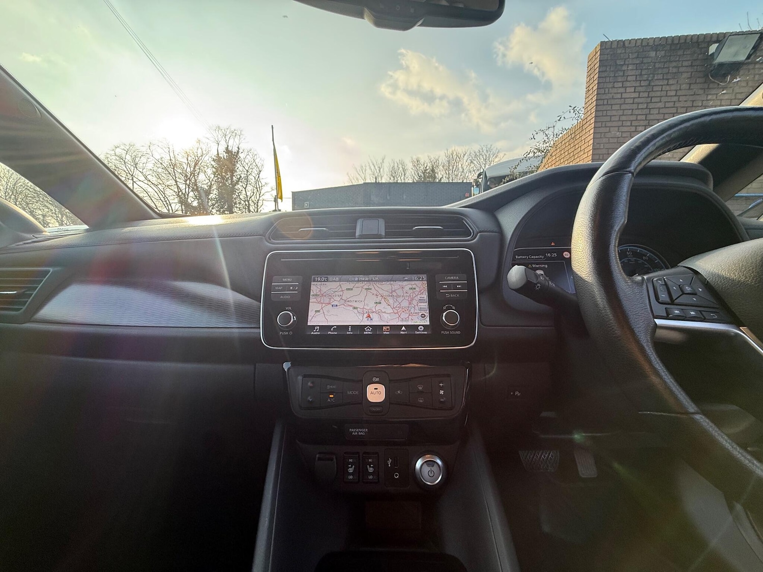 Used Nissan Leaf 2019 for sale - 77977995: Photo 11