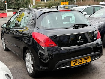 Used Peugeot 308 2013 for sale - 77440422: Photo