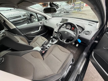 Used Peugeot 308 2013 for sale - 77440422: Photo