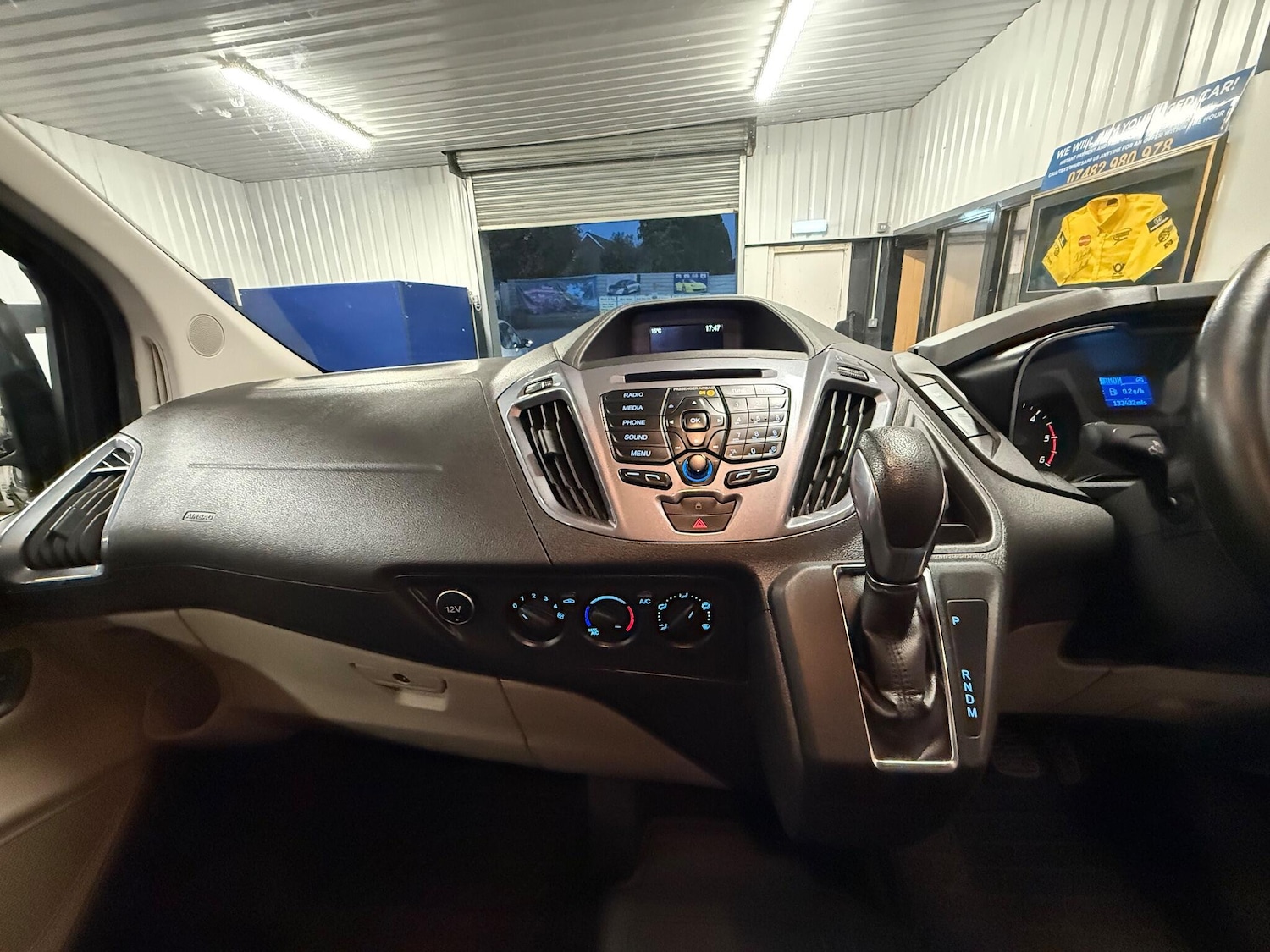 Used Ford Transit Custom 2017 for sale - 76485727: Photo 10