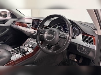 Used Audi A8 2013 for sale - 78830349: Photo