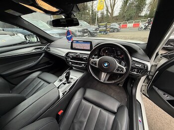 Used BMW 5 Series 2020 for sale - 77683433: Photo