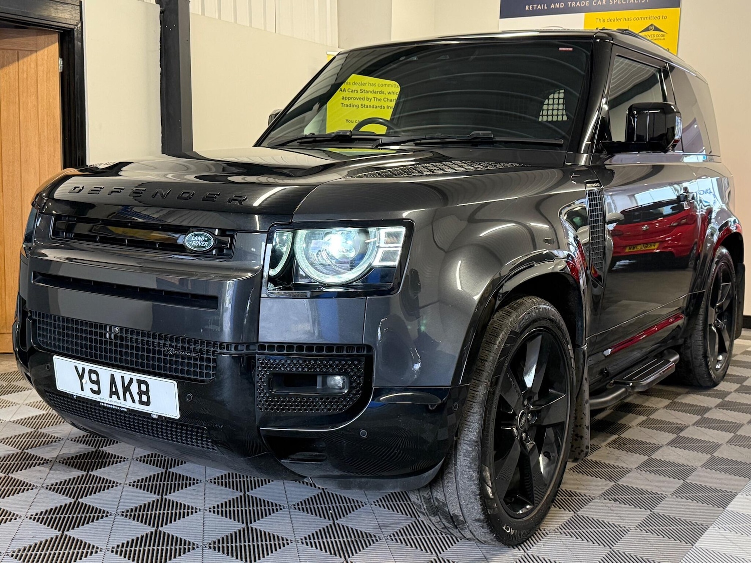 Used Land Rover Defender 2023 for sale - 77040465: Photo 15