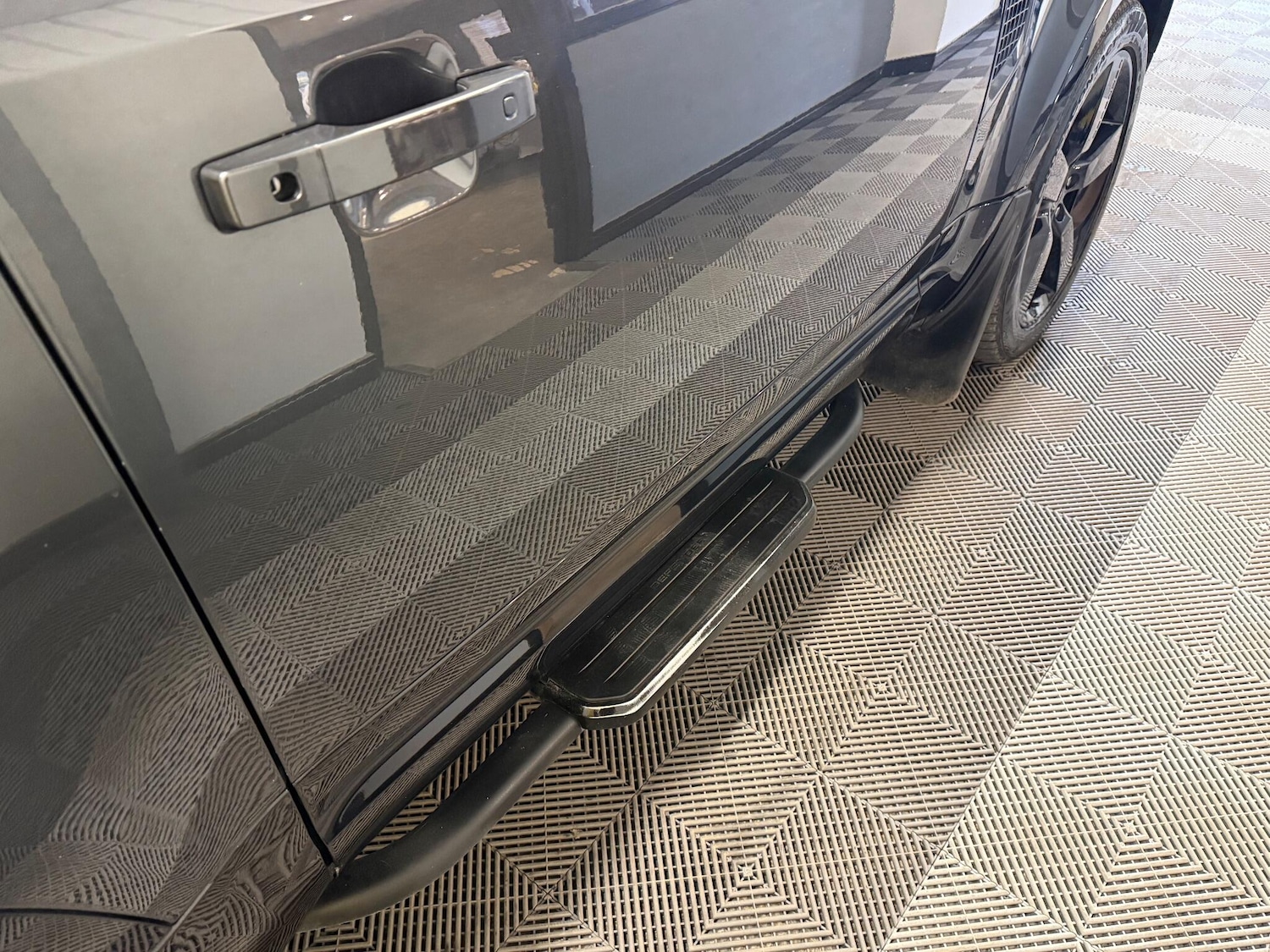 Used Land Rover Defender 2023 for sale - 77040465: Photo 29