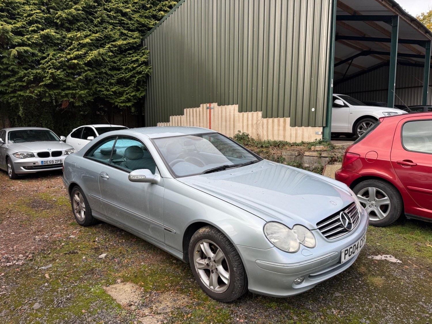 Used Mercedes-Benz CLK 2004 for sale - 76549428: Photo 2