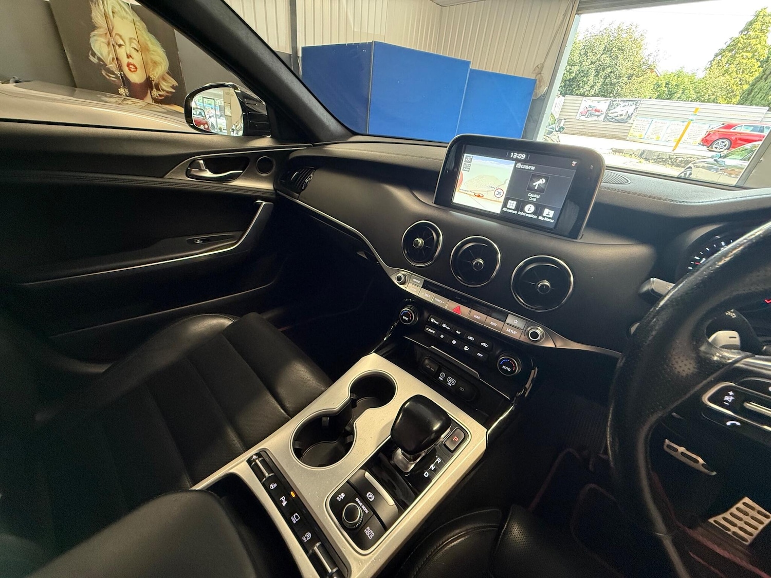 Used Kia Stinger 2018 for sale - 76666717: Photo 9