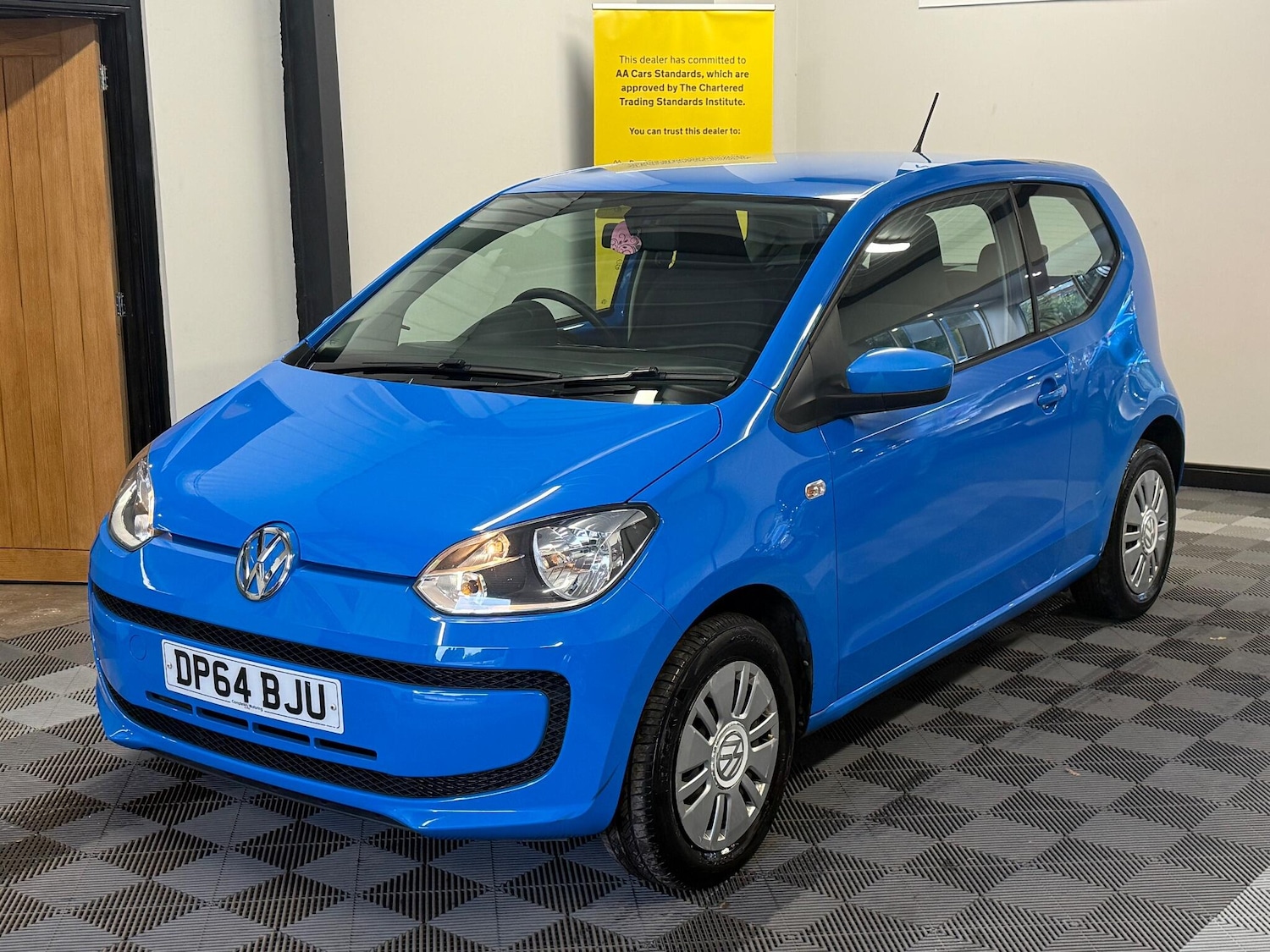 Used Volkswagen up! 2015 for sale - 76964567: Photo 15