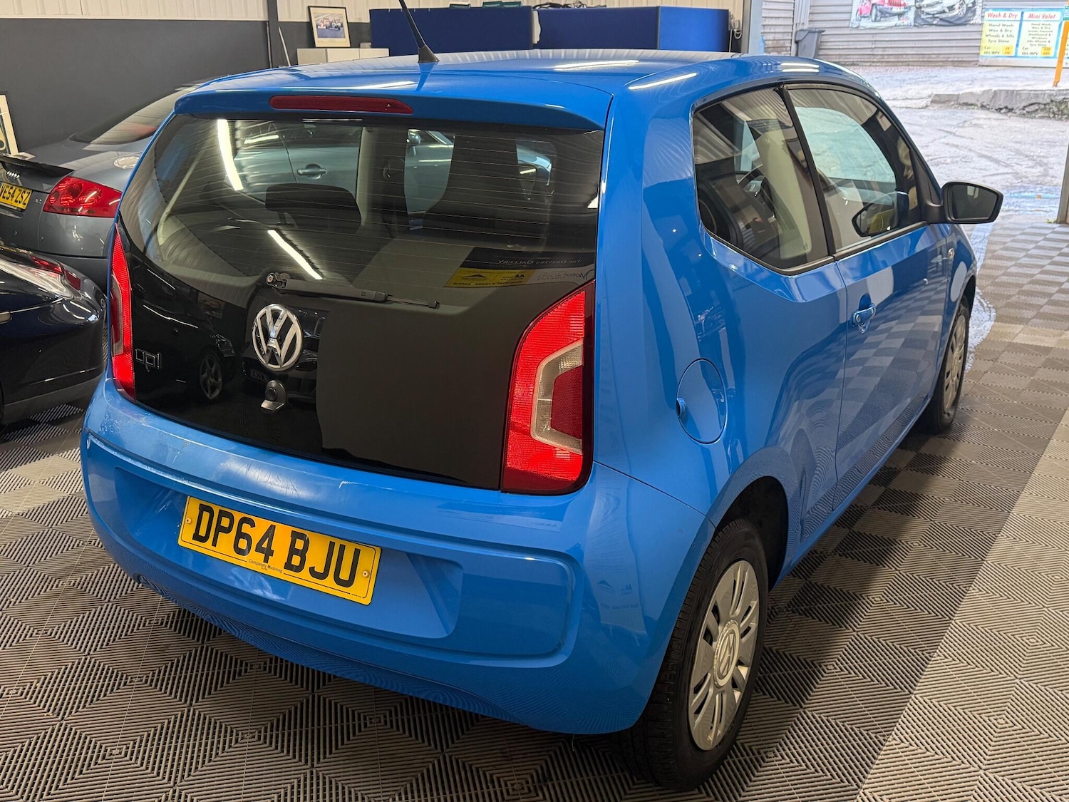 Used Volkswagen up! 2015 for sale - 76964567: Photo 3