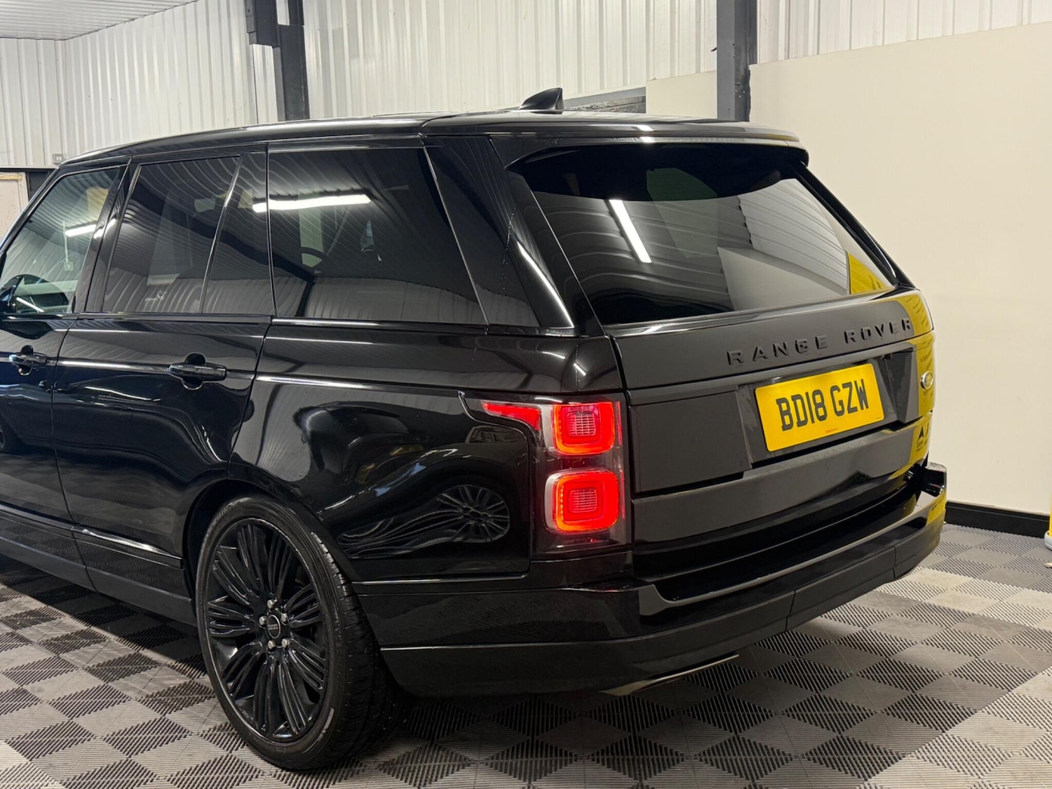 Used Land Rover Range Rover 2018 for sale - 76992033: Photo 11