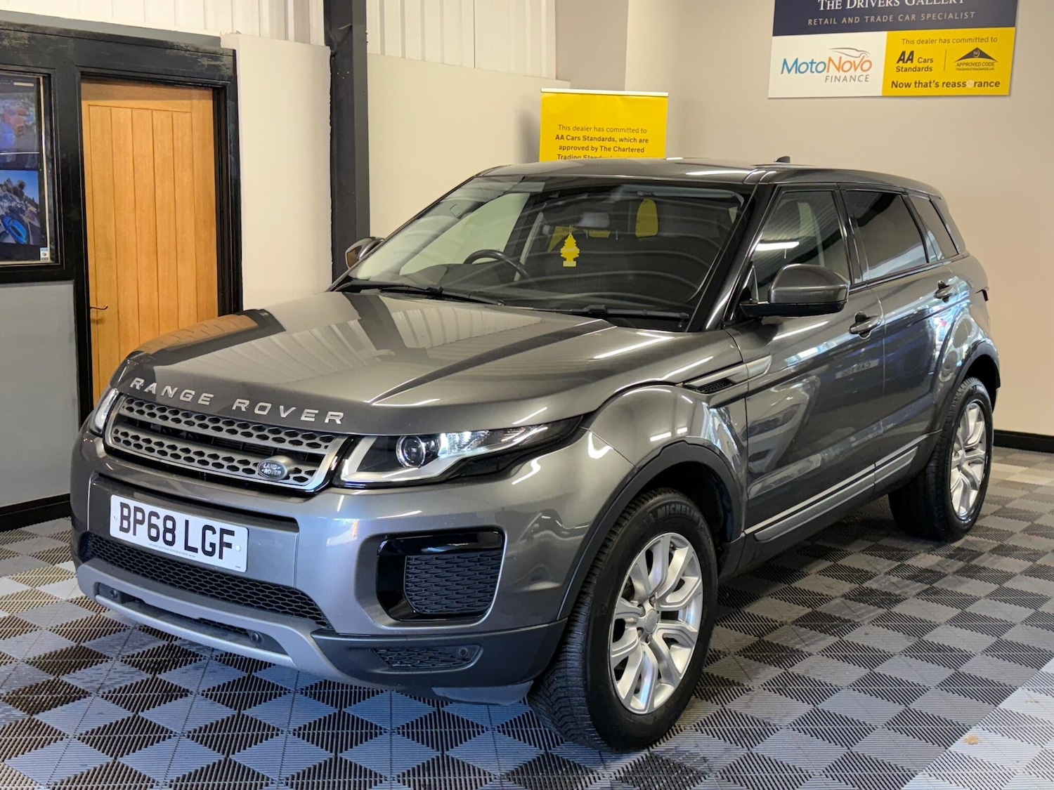 Used Land Rover Range Rover Evoque 2018 for sale - 76377500: Photo 27