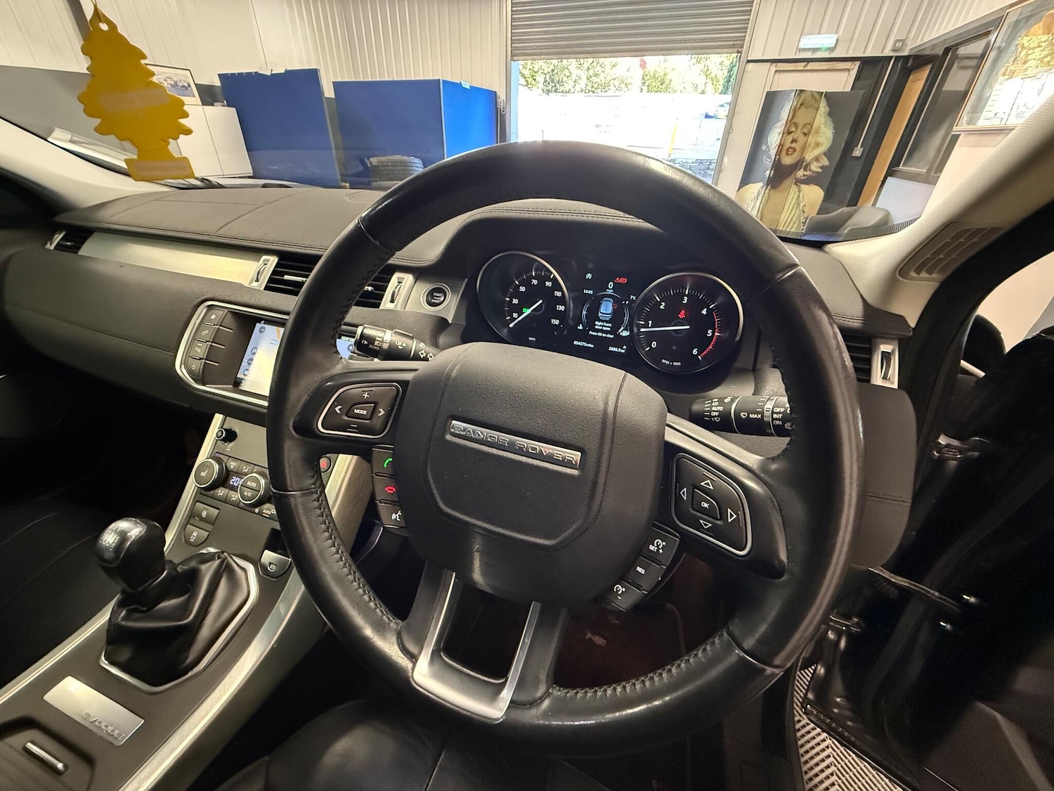 Used Land Rover Range Rover Evoque 2018 for sale - 76377500: Photo 8