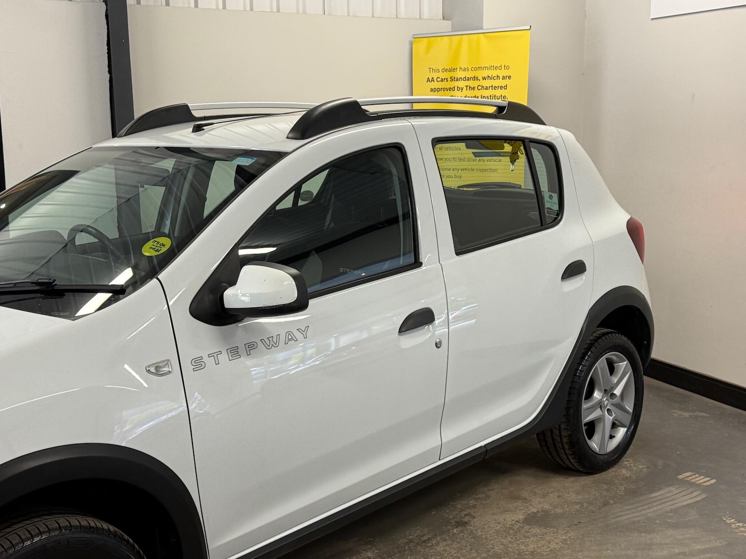 Used Dacia Sandero Stepway 2016 for sale - 75708394: Photo 19