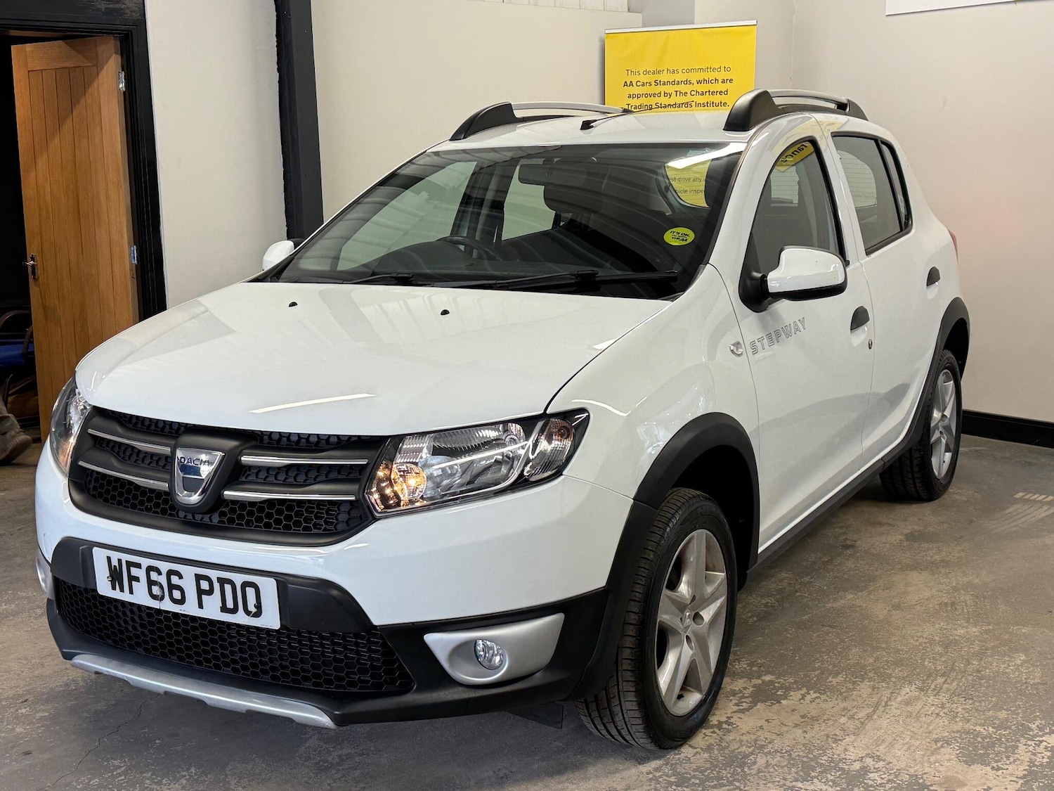 Used Dacia Sandero Stepway 2016 for sale - 75708394: Photo 20