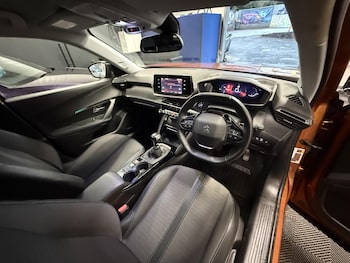 Used Peugeot 2008 2022 for sale - 76521956: Photo