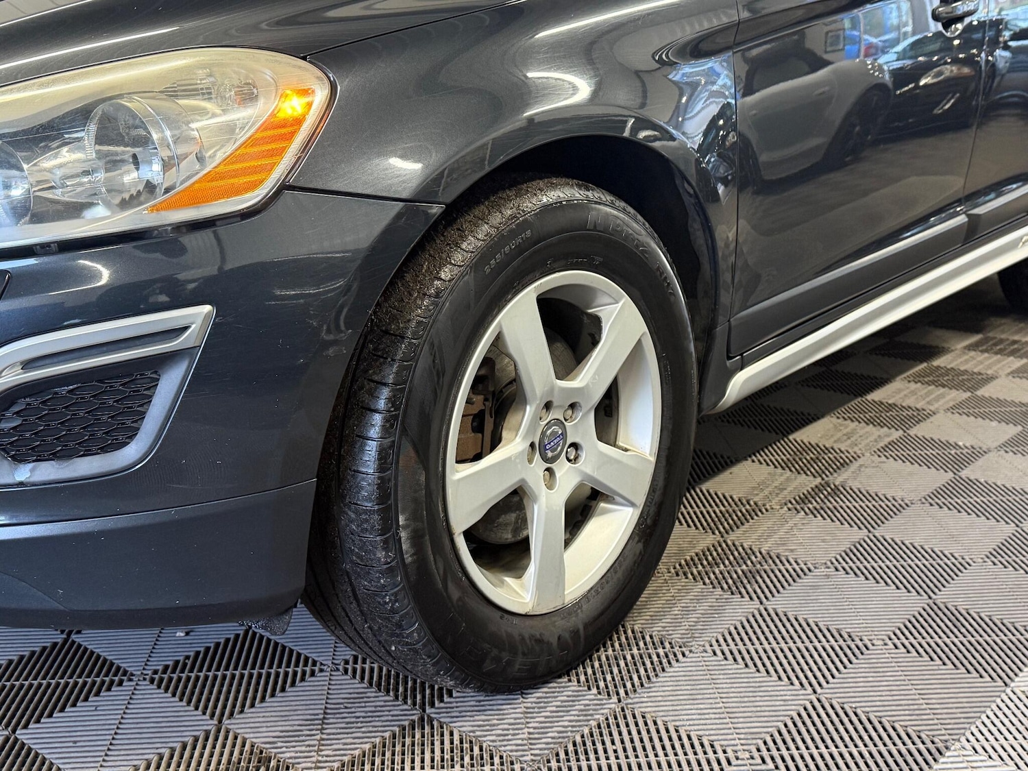 Used Volvo XC60 for sale - 77331158: Photo 19