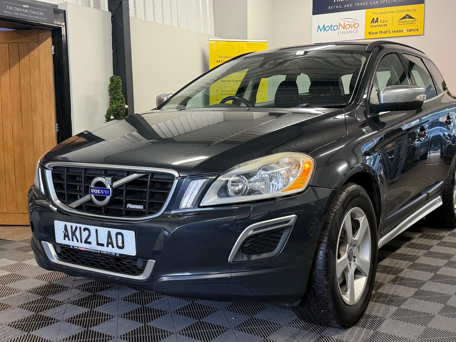 Used Volvo XC60 for sale - 77331158: Photo 24