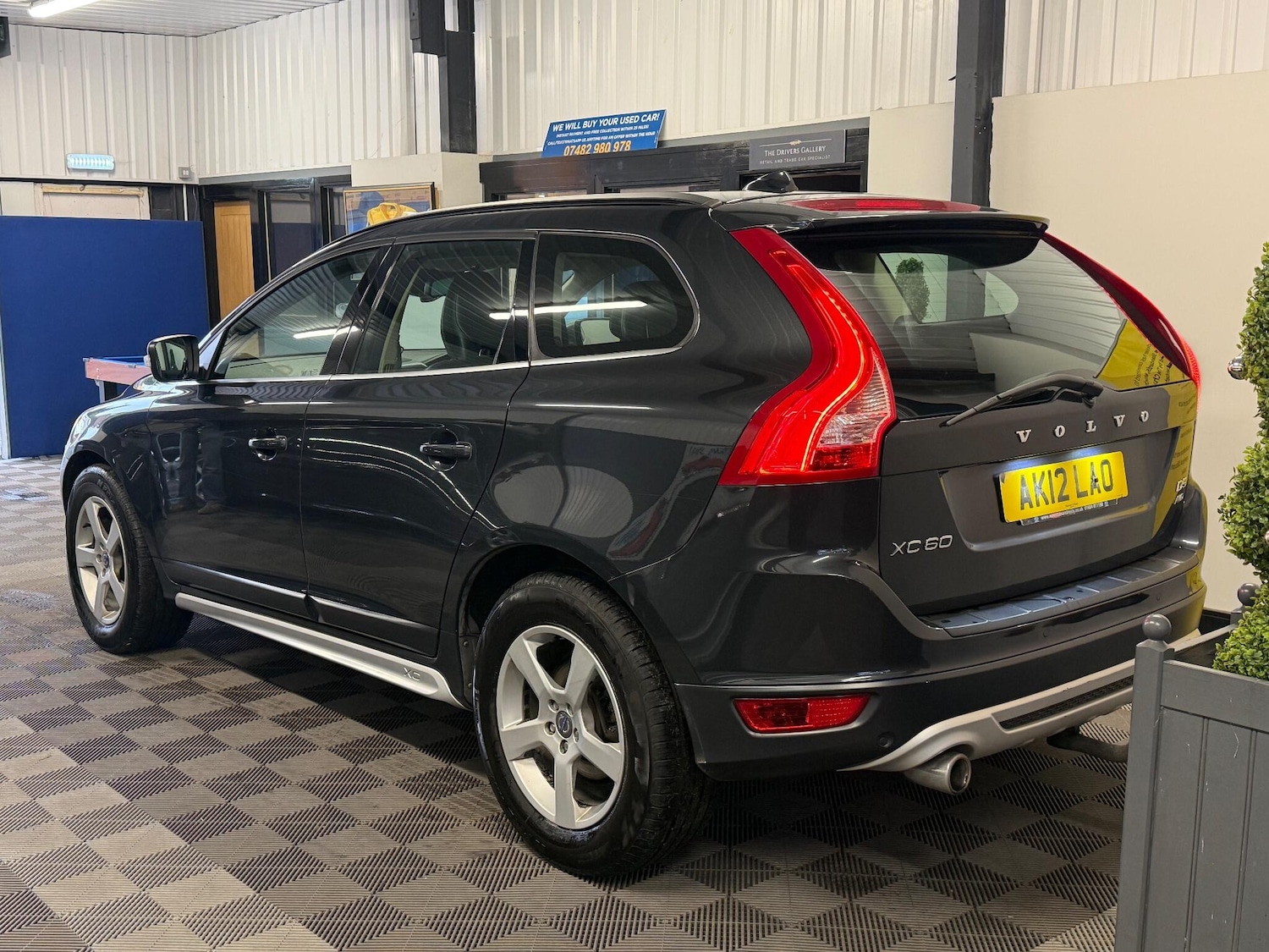 Used Volvo XC60 for sale - 77331158: Photo 3