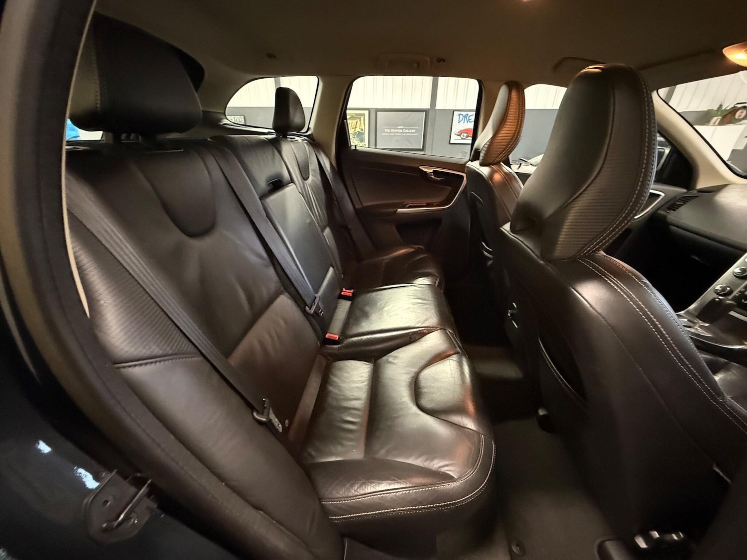 Used Volvo XC60 for sale - 77331158: Photo 9