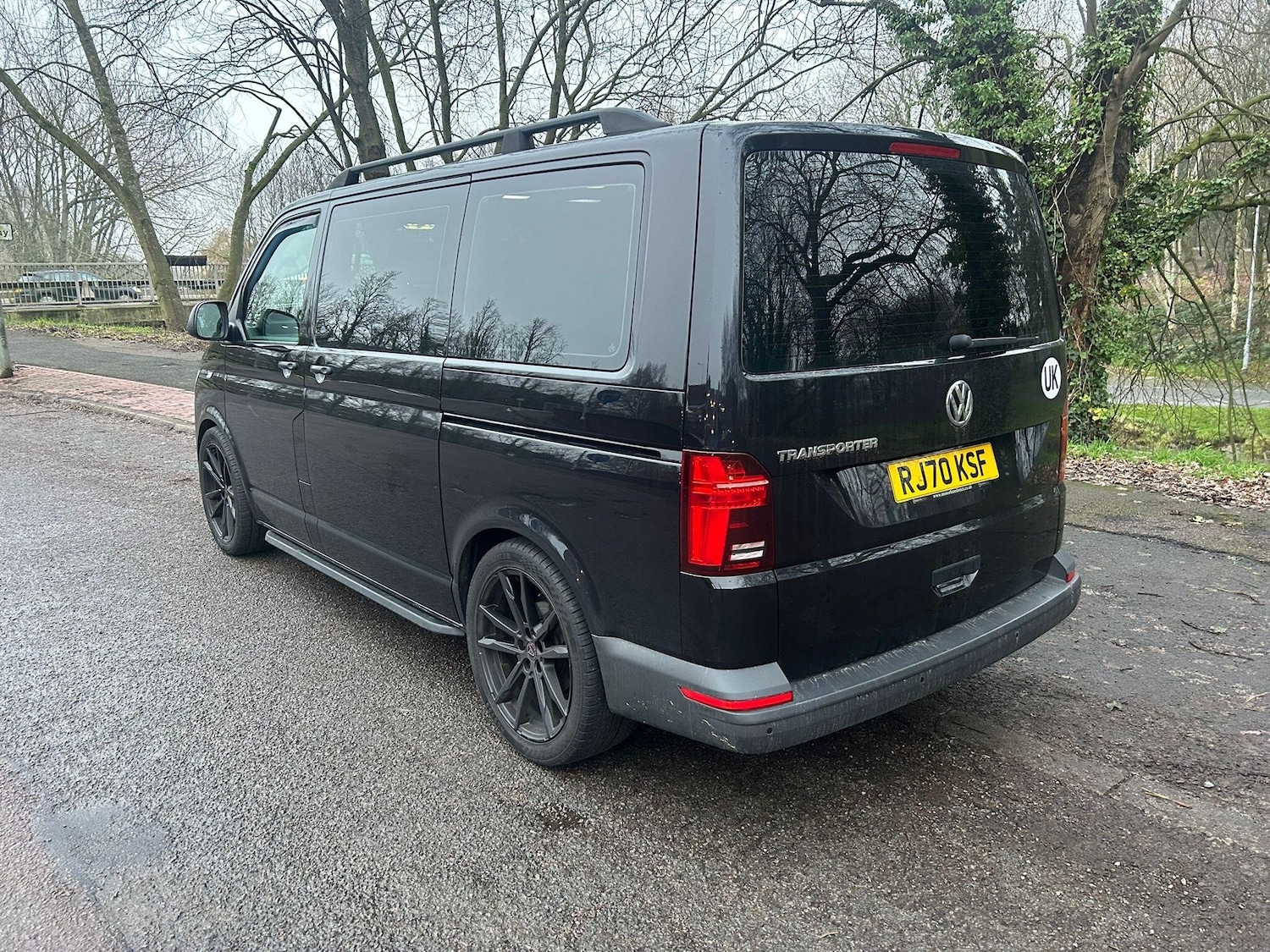 Used Volkswagen Transporter Shuttle for sale - 77229340: Photo 2