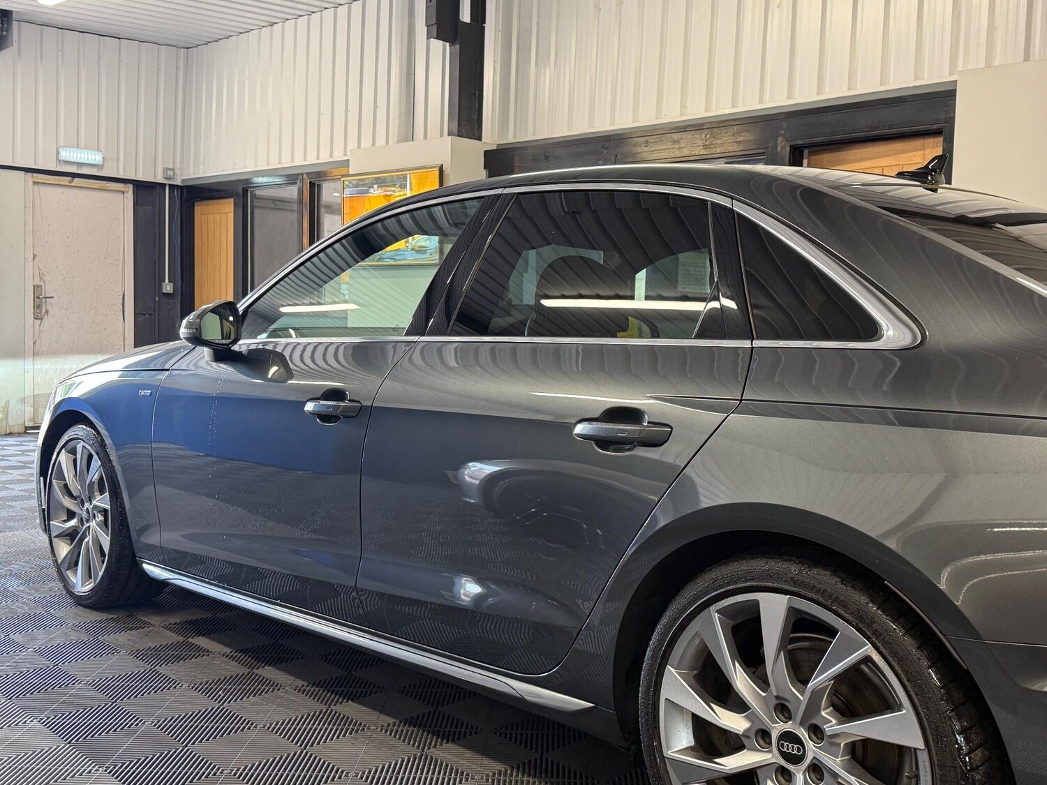 Used Audi A4 2023 for sale - 76913396: Photo 16