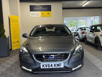 Used Volvo V40 2014 for sale - 78019956: Photo