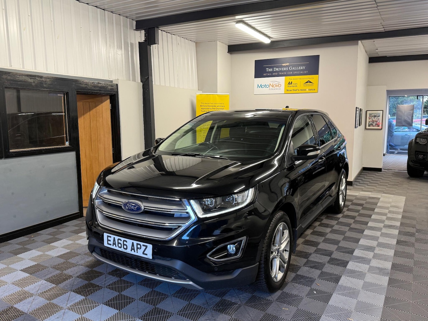 Used Ford Edge 2016 for sale - 76765667: Photo 1