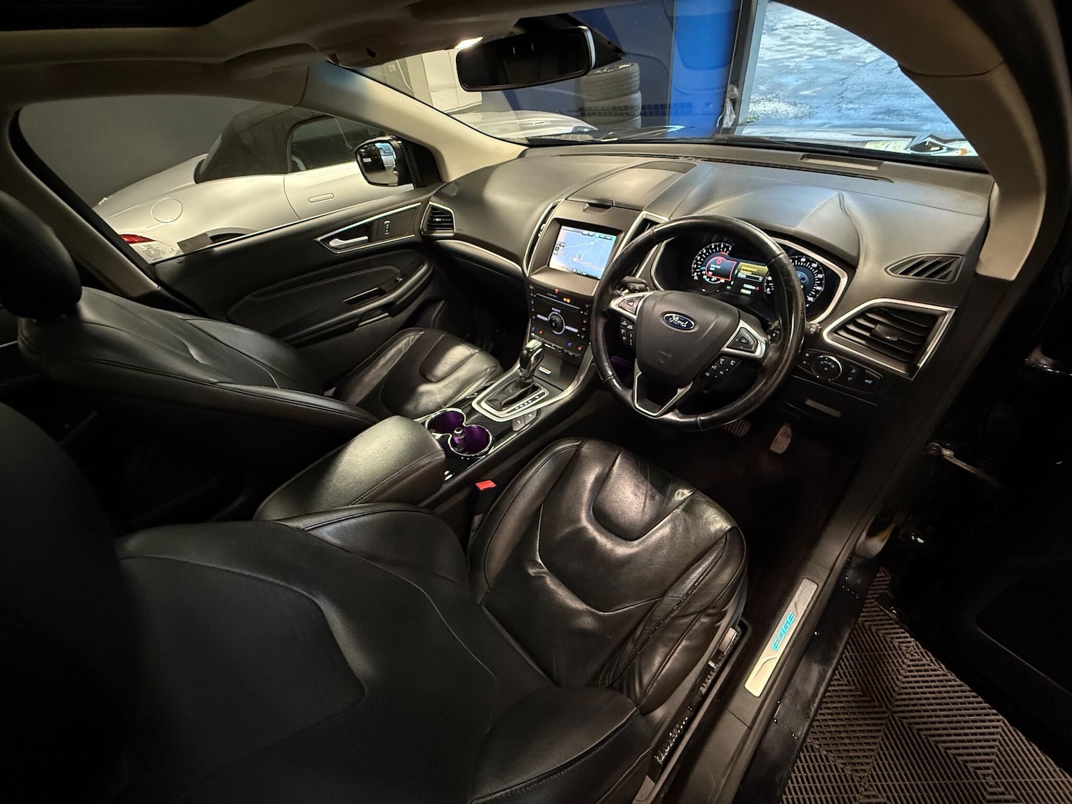 Used Ford Edge 2016 for sale - 76765667: Photo 4