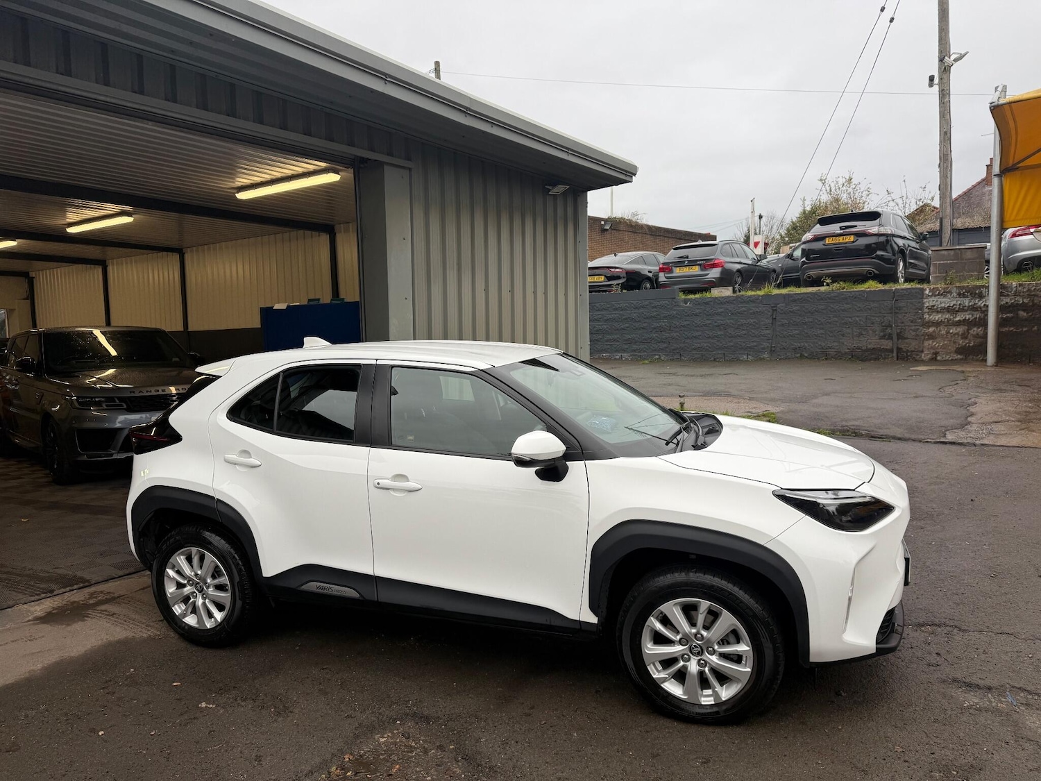 Used Toyota Yaris Cross 2022 for sale - 76472747: Photo 3