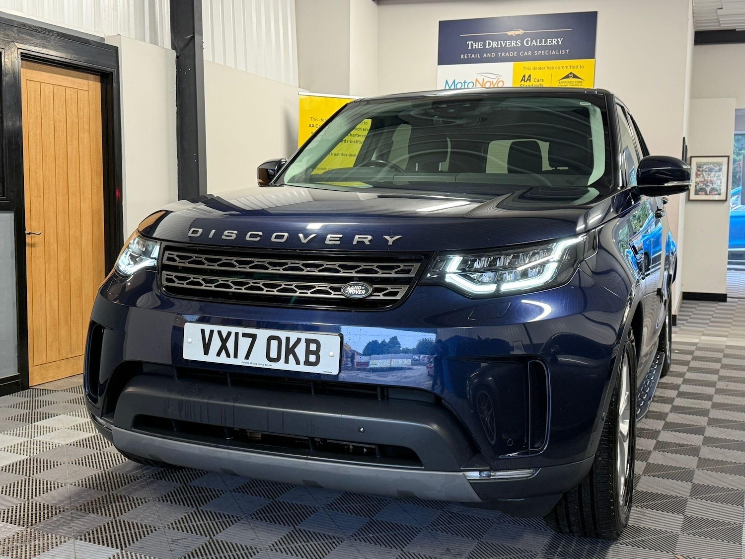 Used Land Rover Discovery 2017 for sale - 77091521: Photo 13