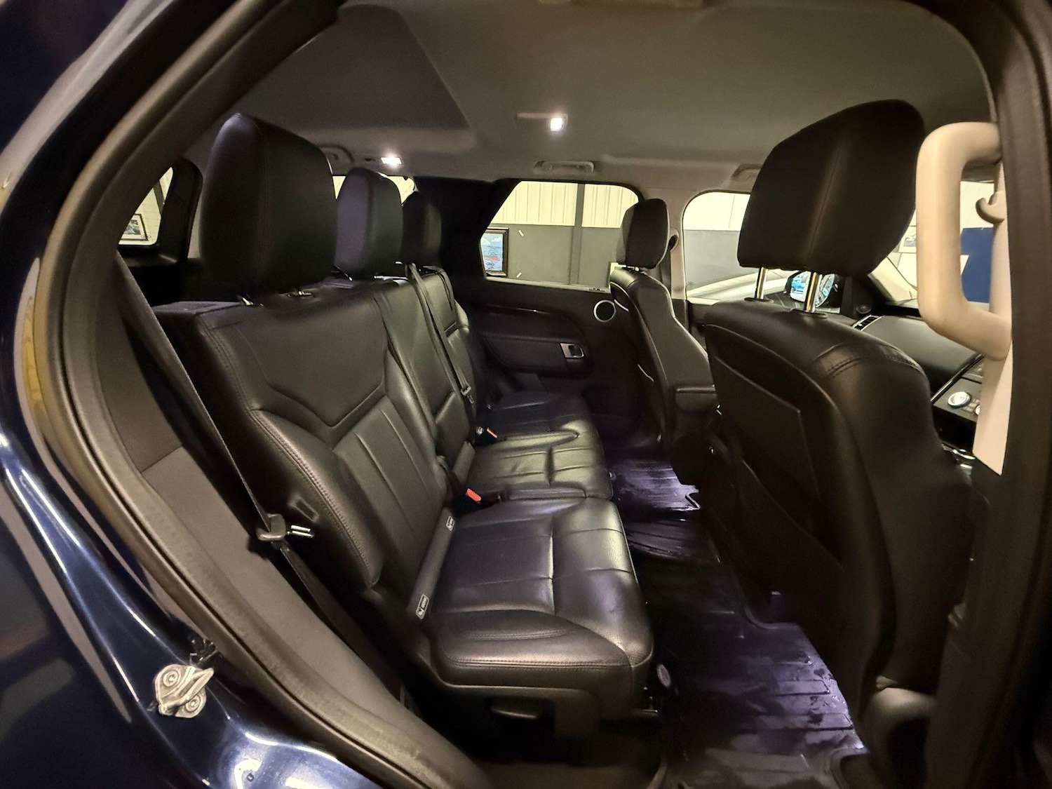 Used Land Rover Discovery 2017 for sale - 77091521: Photo 7