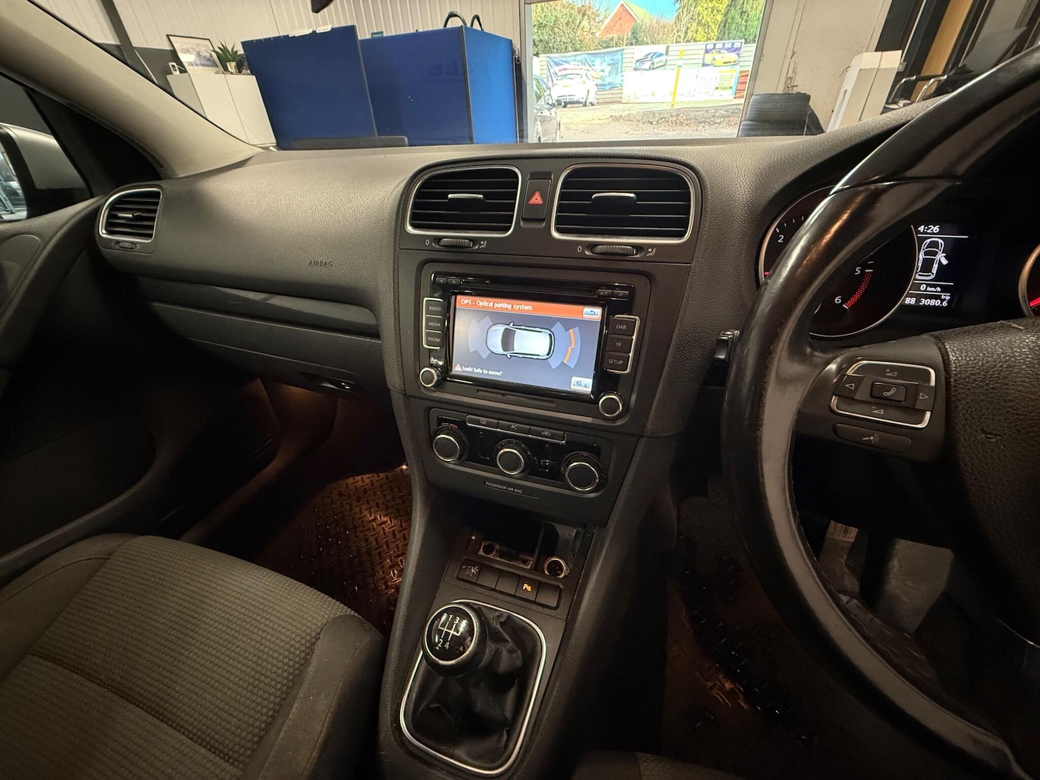 Used Volkswagen Golf 2011 for sale - 76855943: Photo 15