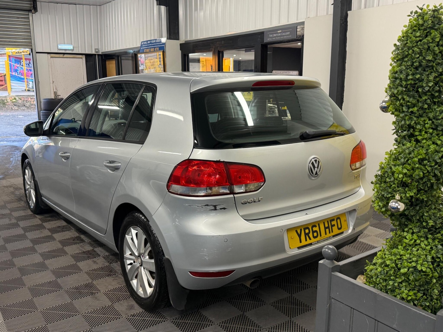 Used Volkswagen Golf 2011 for sale - 76855943: Photo 9