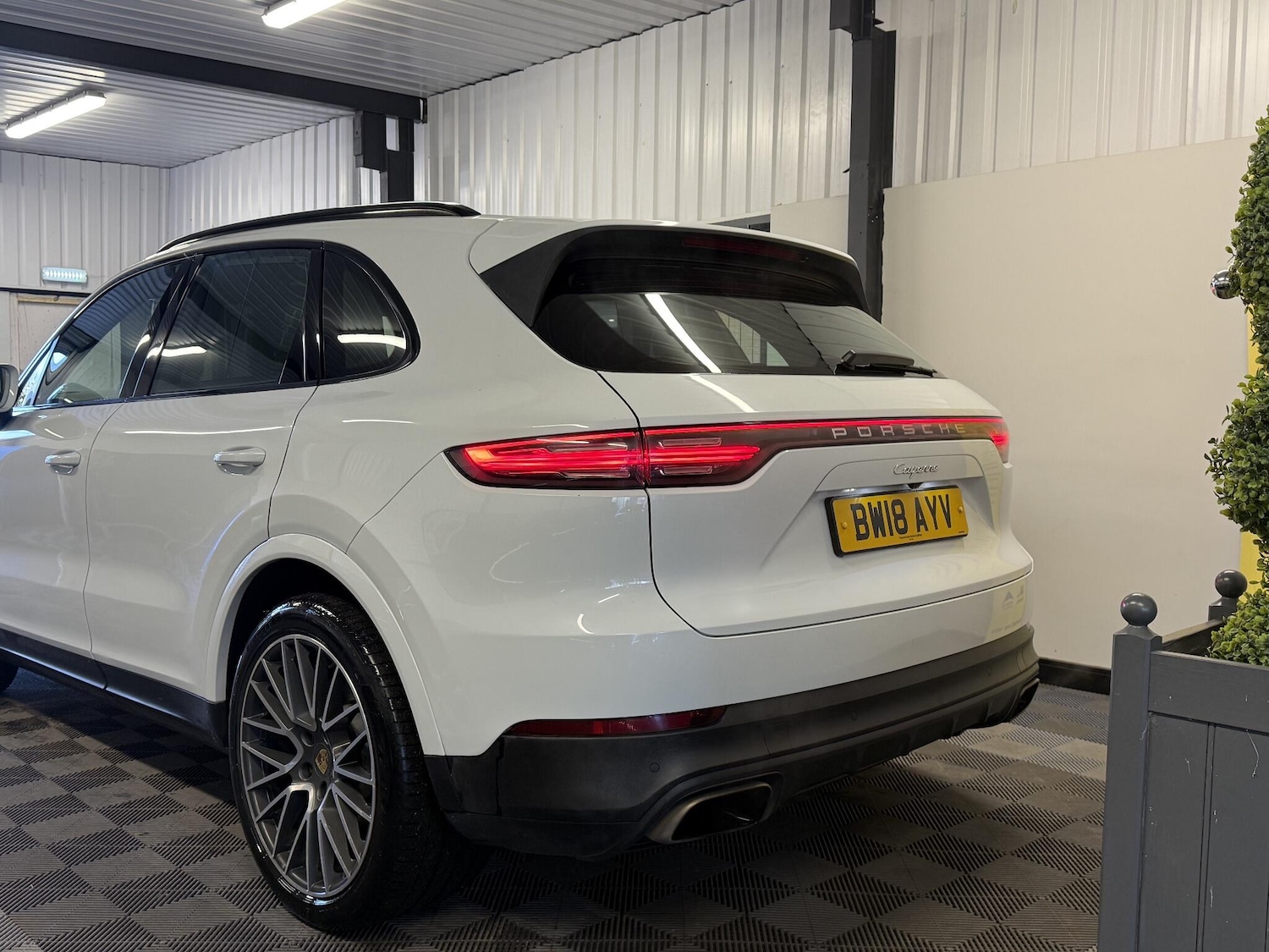 Used Porsche Cayenne 2018 for sale - 77175281: Photo 22