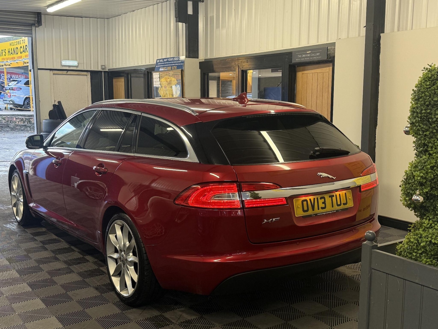 Used Jaguar XF 2013 for sale - 78006890: Photo 3
