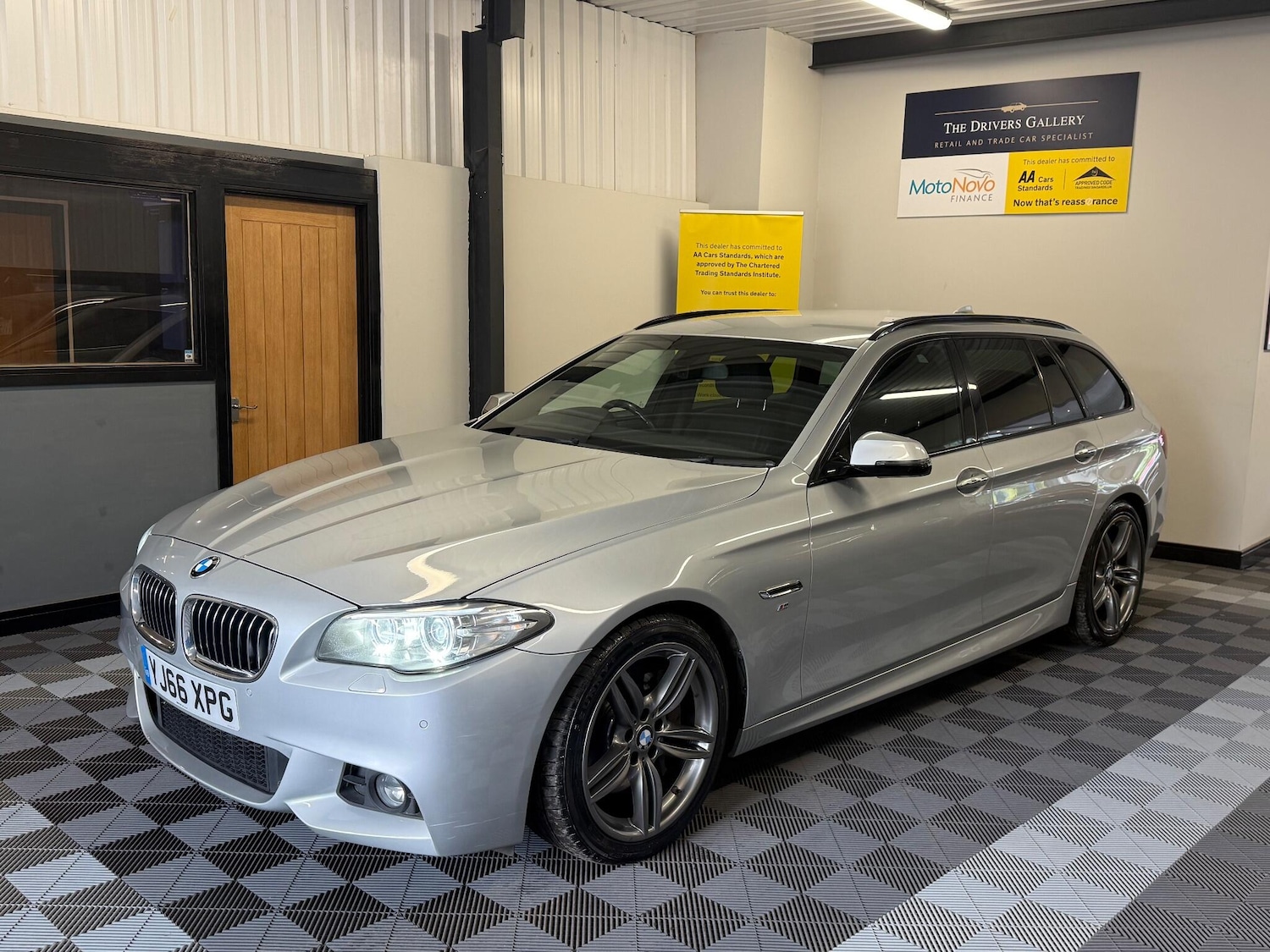 Used BMW 5 Series 2016 for sale - 77358684: Photo 25