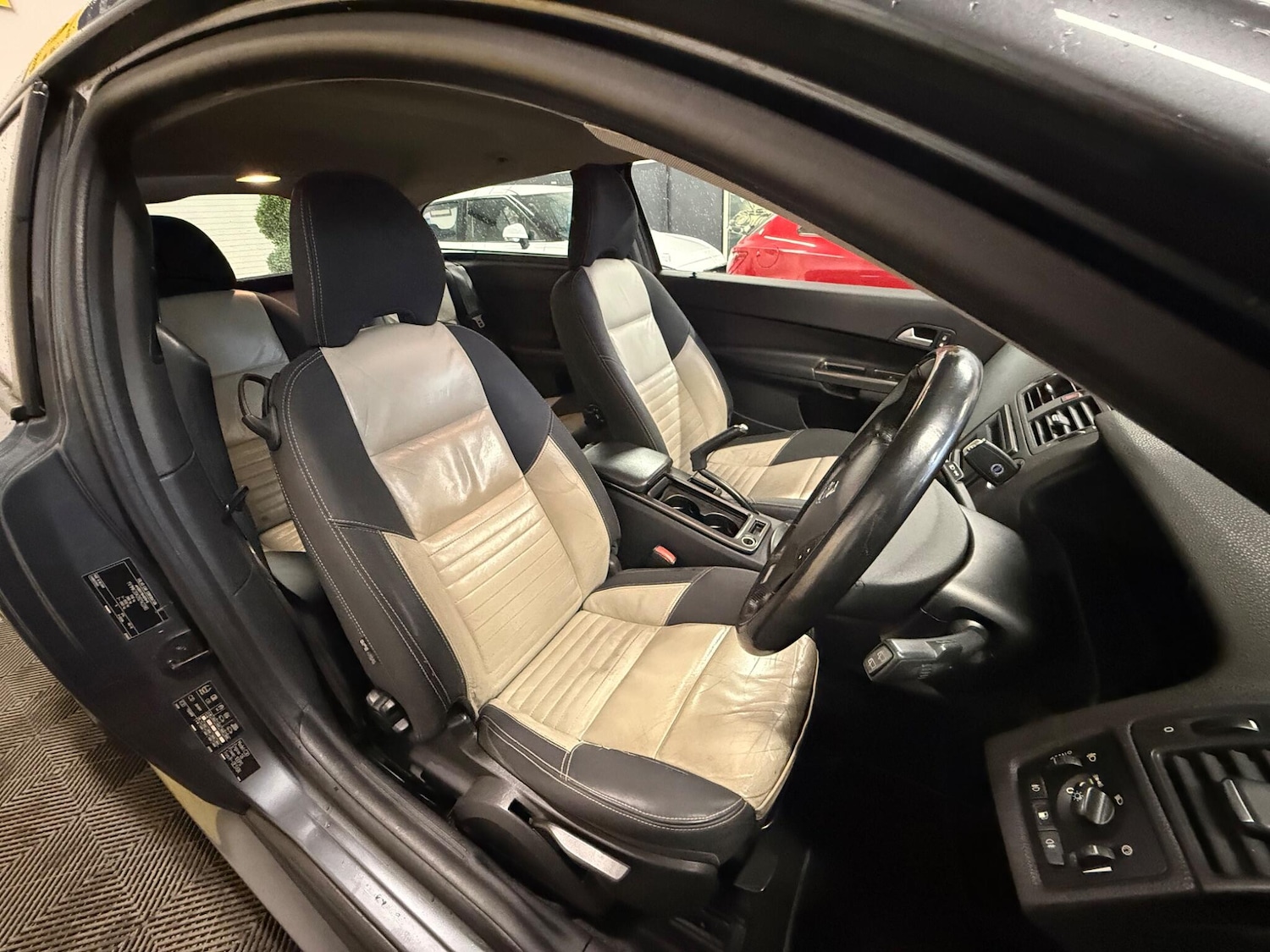 Used Volvo C30 2009 for sale - 77467895: Photo 18