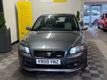 Used Volvo C30 2009 for sale - 77467895: Photo