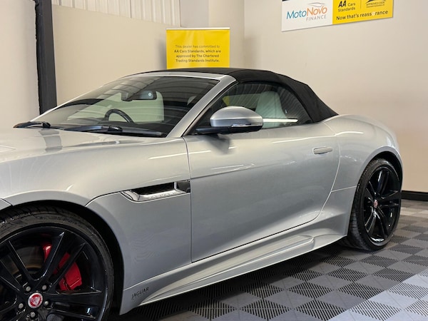 Used Jaguar F-Type 2016 for sale - 75415333: Photo 34