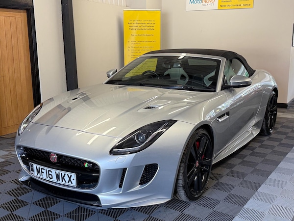 Used Jaguar F-Type 2016 for sale - 75415333: Photo 3