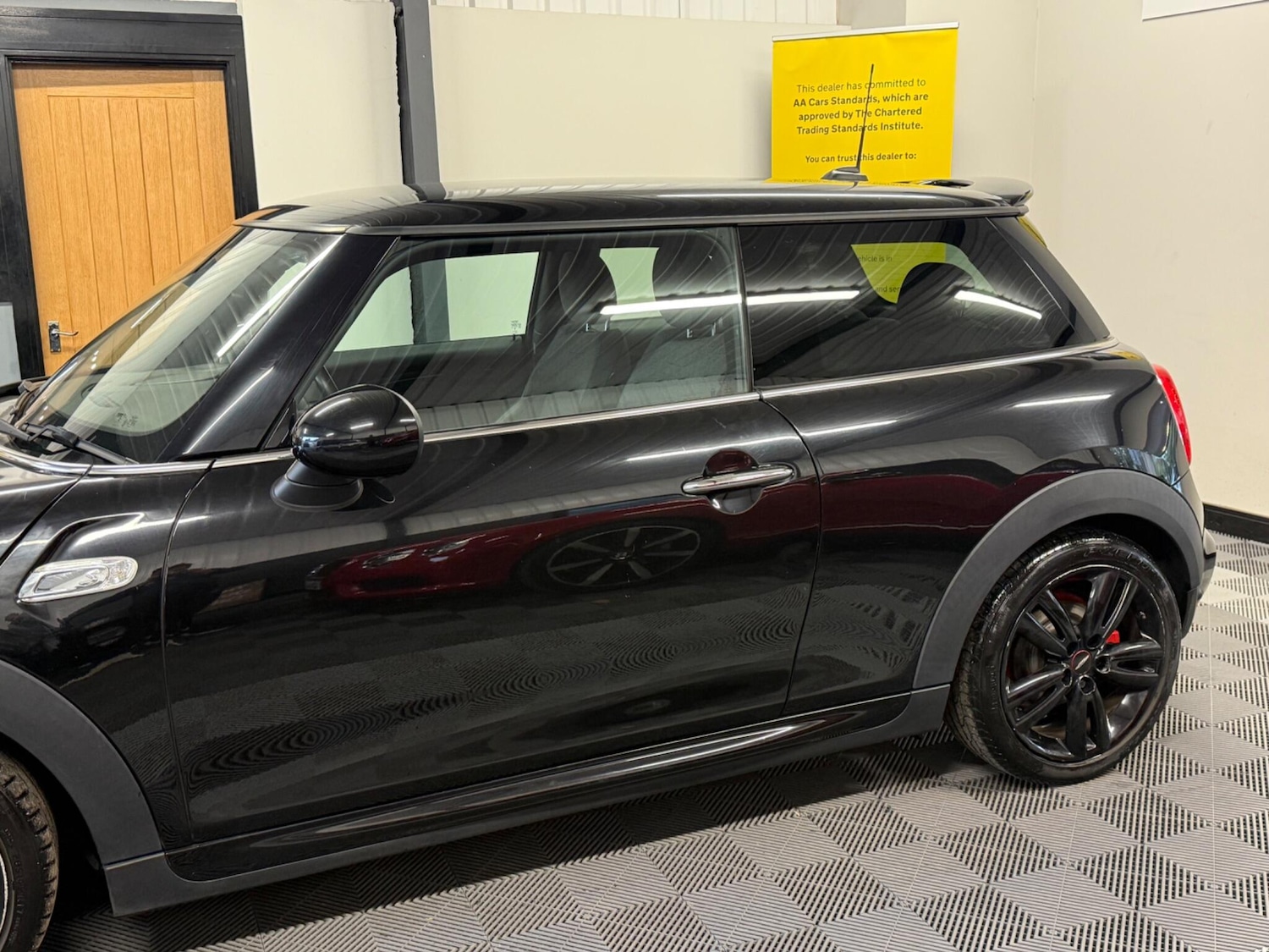 Used MINI Hatch 2015 for sale - 77238373: Photo 6