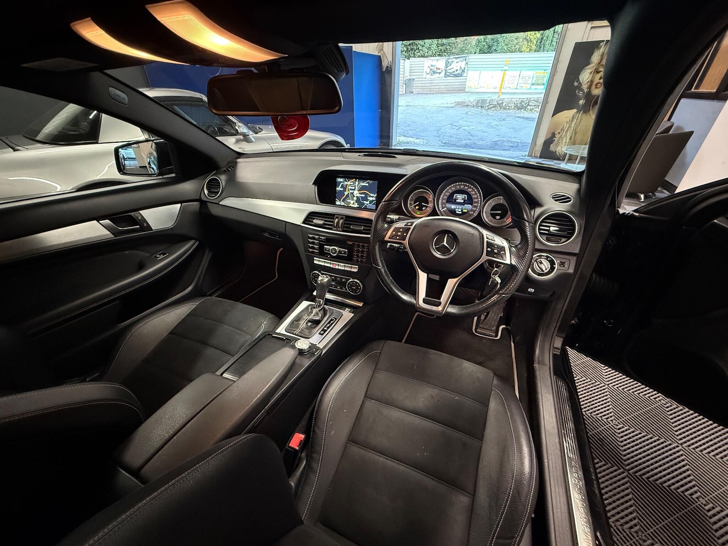 Used Mercedes-Benz C-Class 2015 for sale - 76121971: Photo 5