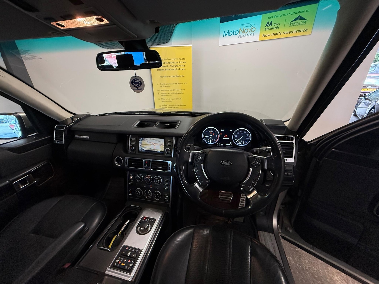 Used Land Rover Range Rover 2012 for sale - 76987960: Photo 5