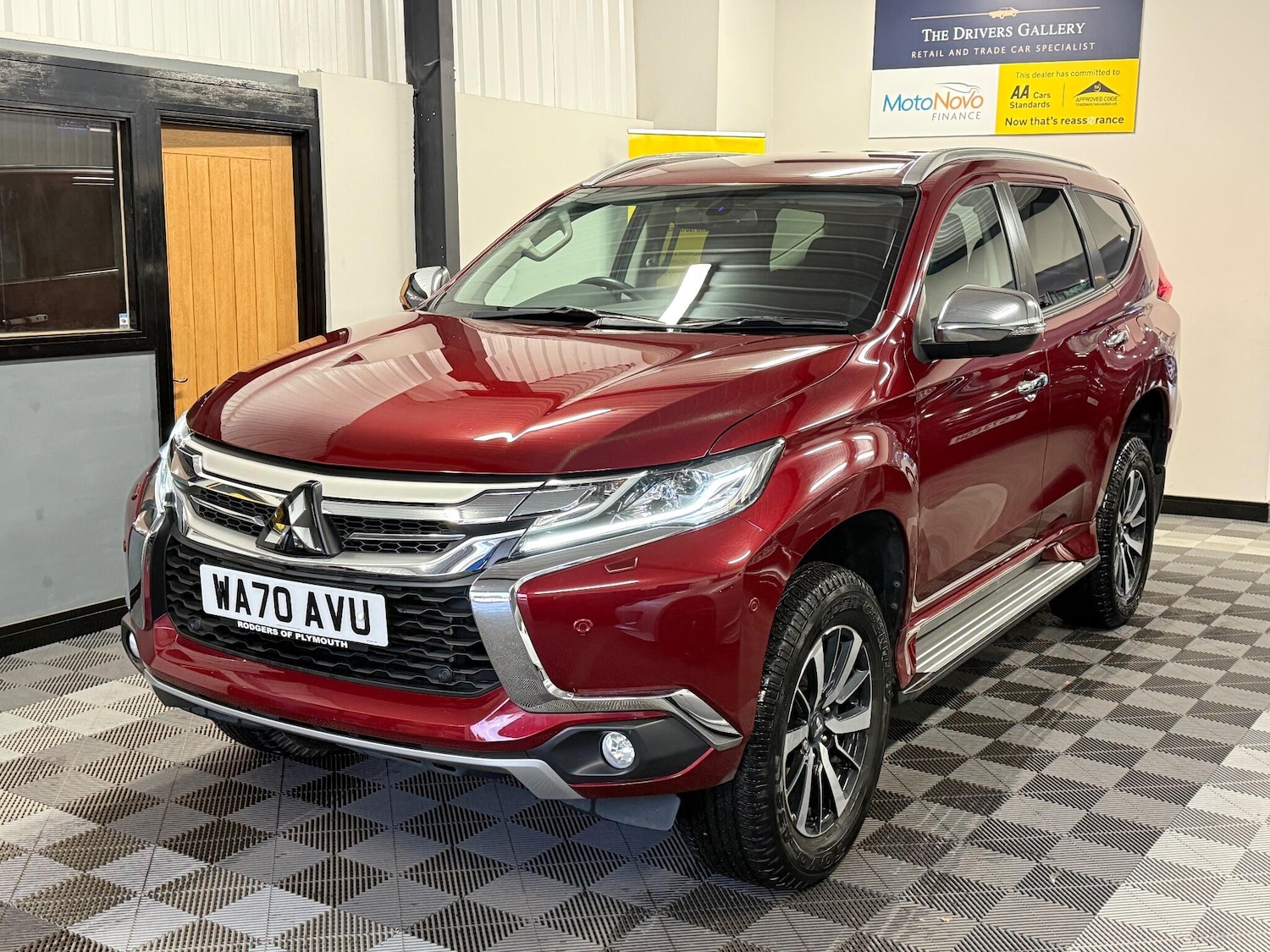 Used Mitsubishi Shogun Sport 2020 for sale - 76349393: Photo 2