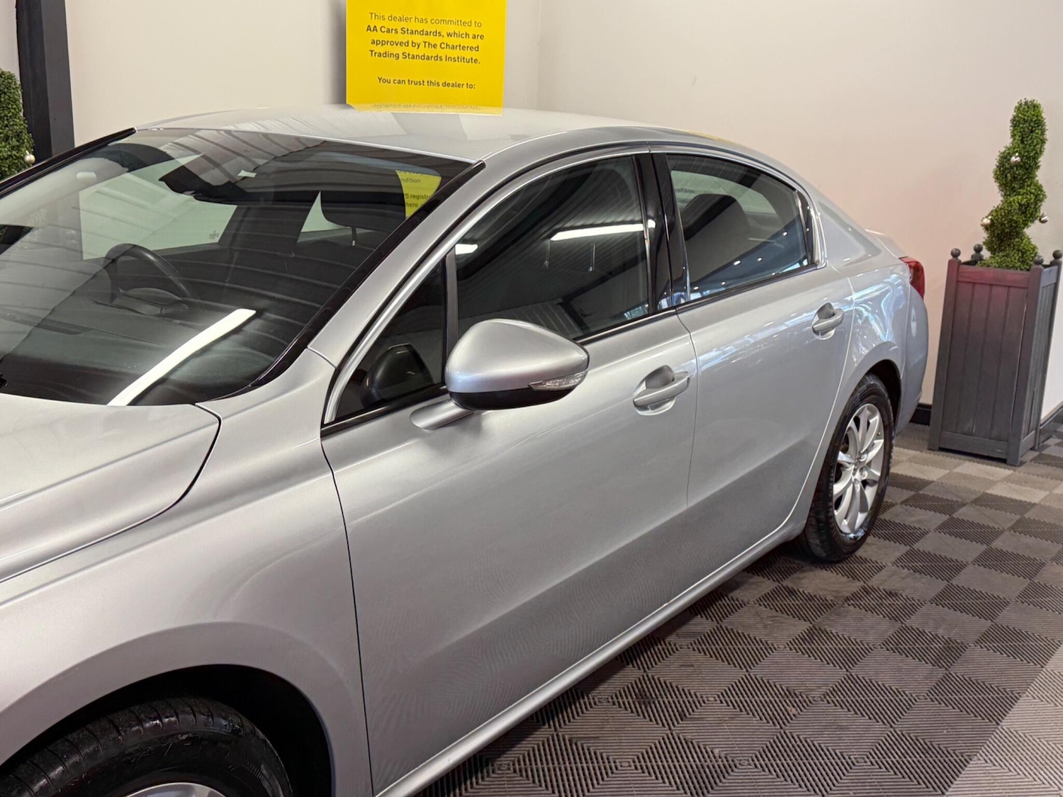 Used Peugeot 508 2011 for sale - 77230579: Photo 8