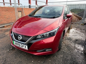 (19) - 40kWh Acenta Auto 5dr