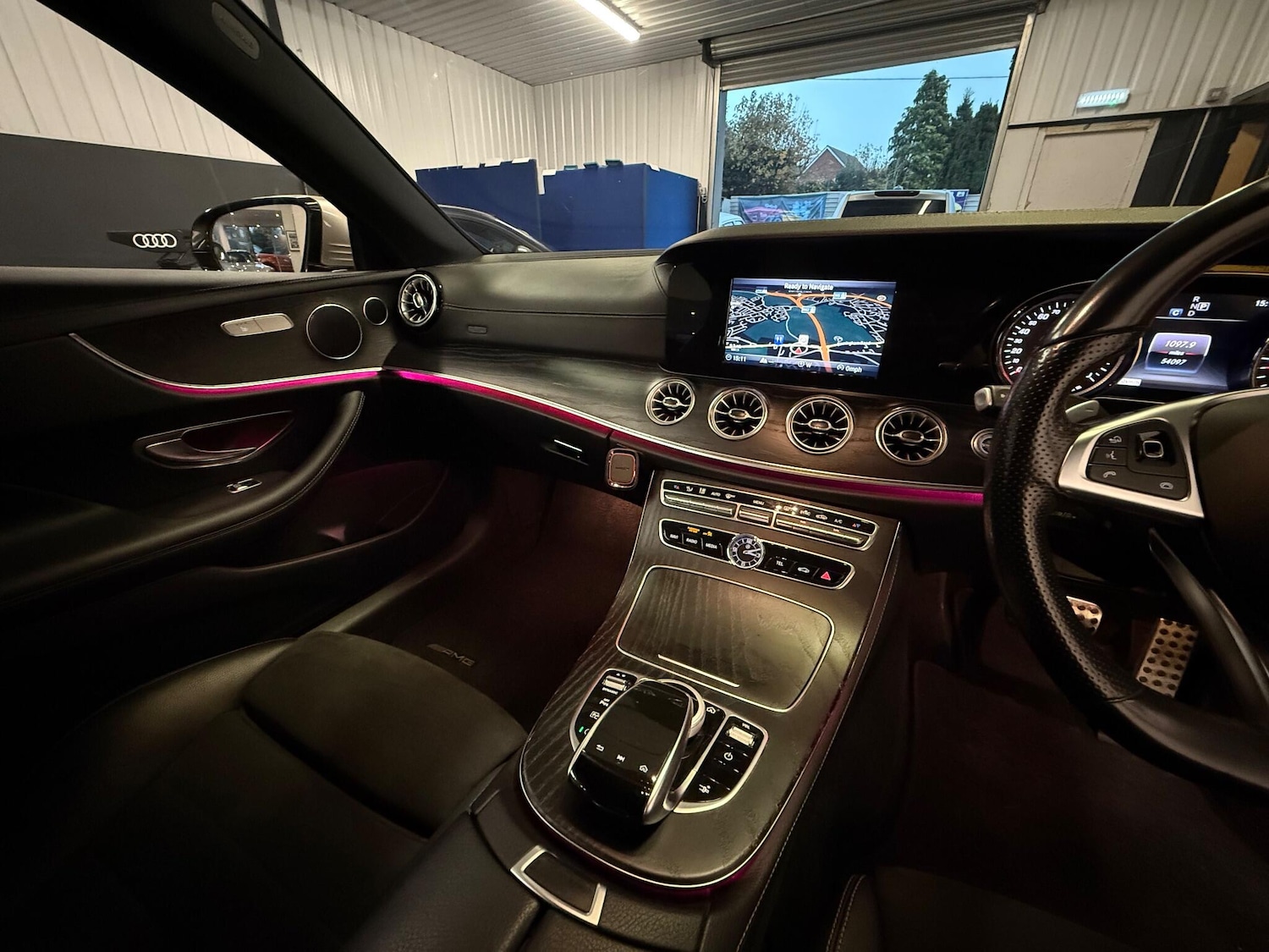 Used Mercedes-Benz E Class 2018 for sale - 76592809: Photo 10