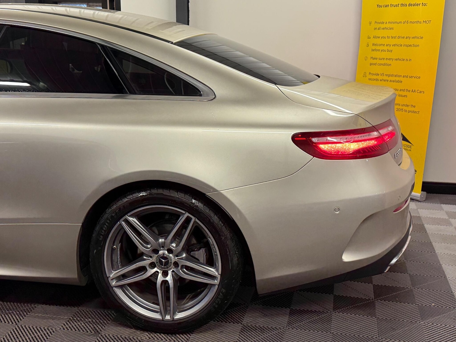 Used Mercedes-Benz E Class 2018 for sale - 76592809: Photo 18