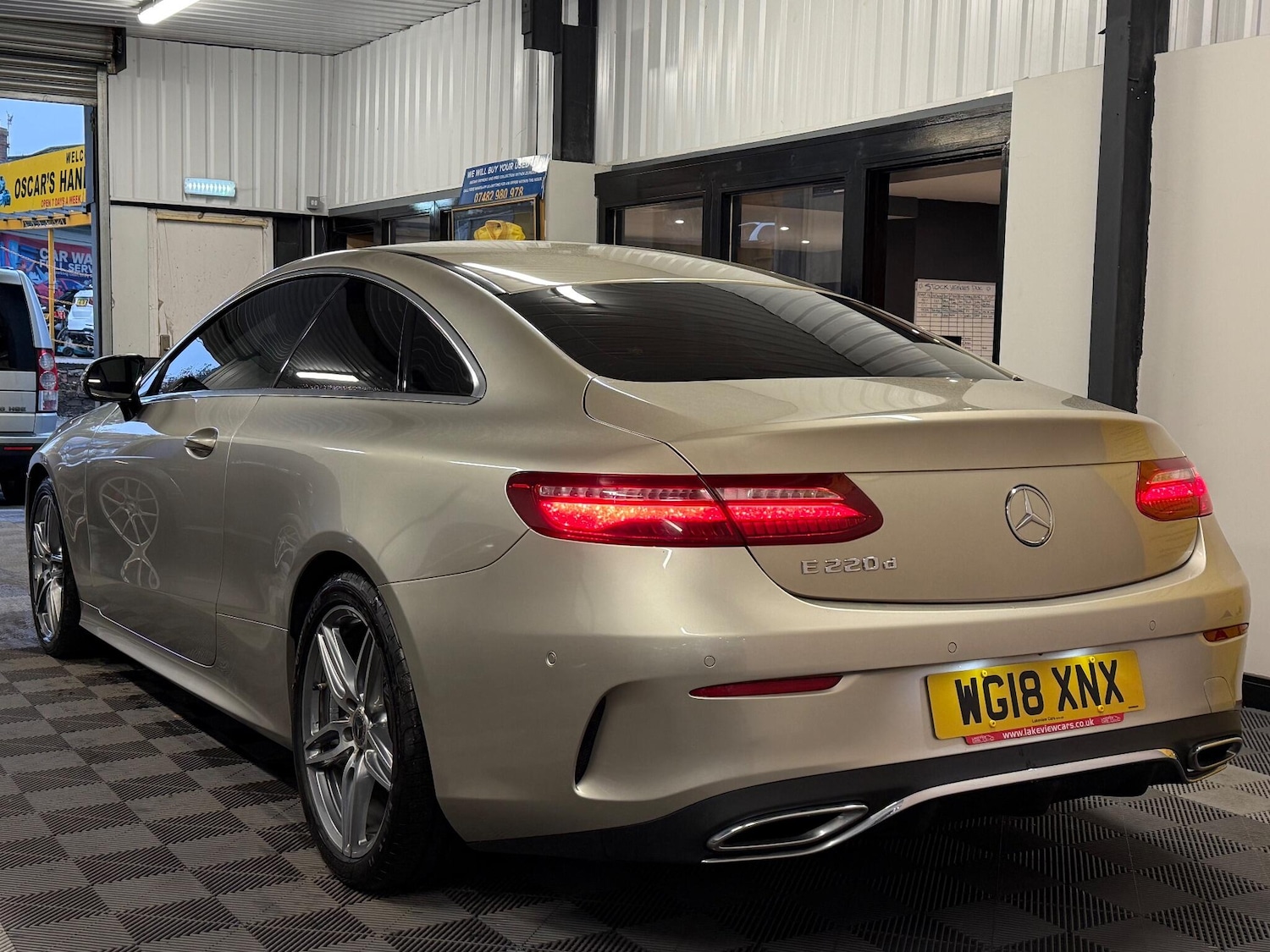 Used Mercedes-Benz E Class 2018 for sale - 76592809: Photo 3