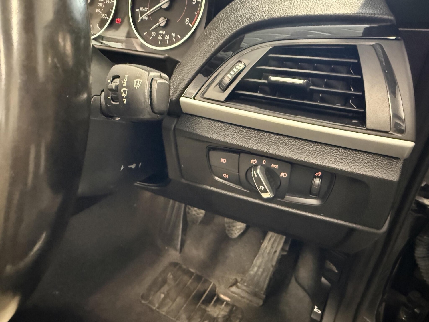 Used BMW 2 Series 2015 for sale - 78205213: Photo 31