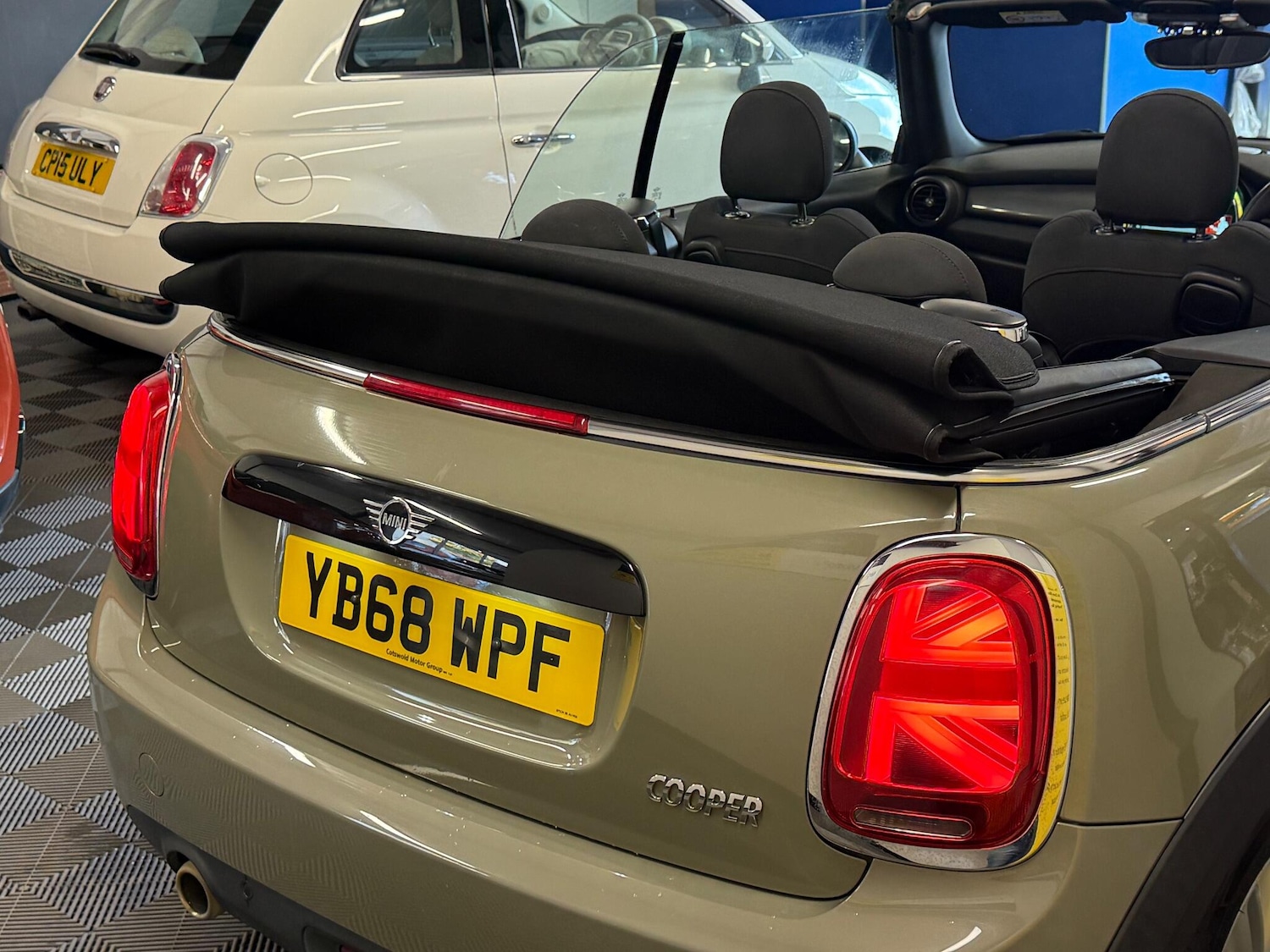 Used MINI Convertible 2018 for sale - 76992477: Photo 10